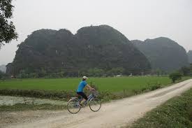 Northern Vietnam Cycle Tour Hanoi, Mai Chau, Tam Coc 3 Days
